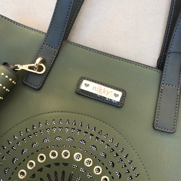 NWT Olive Green Faux Leather Tote Bag - Picture 4 of 7